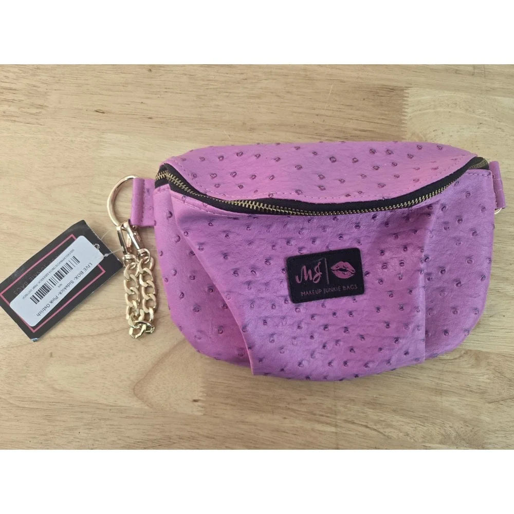 Make Up Junkie Sidekick Pink‎ Ostrich Bag